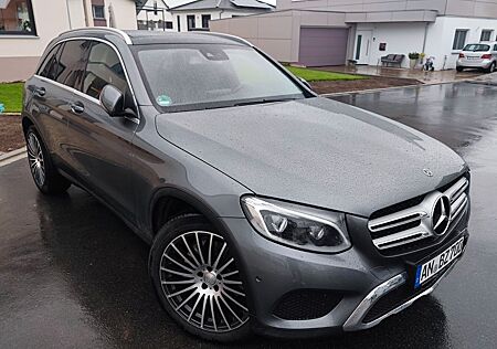 Mercedes-Benz GLC 250 4MATIC Autom. -