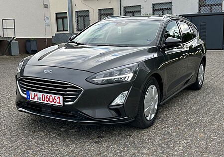 Ford Focus Turnier Titanium/Navi/SHZ/LED/Automatik/