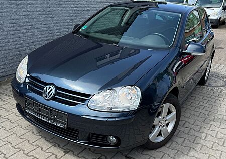 VW Golf Volkswagen V 1,4 Lim. United HU NEU ALLWETTER