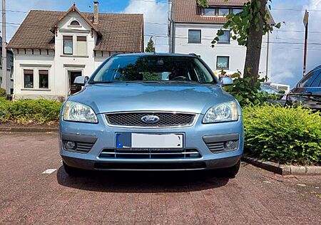 Ford Focus 1,6 Ghia Ghia