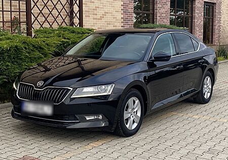 Skoda Superb gebraucht kaufen Skoda Superb Lim. Ambition BiXenon LED