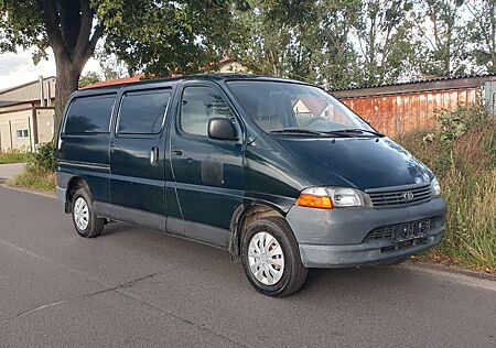 Toyota Hiace 2,5 Lang