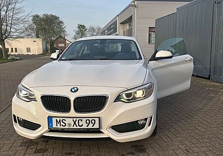 BMW 218d Coupé Scheckheft TÜV ServiceNeu 2.HandEURO6