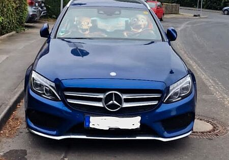 Mercedes-Benz 220 C220d AMG Line Blue Tec T model