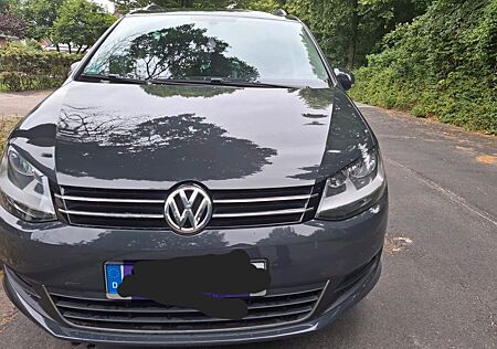 VW Sharan Volkswagen 2.0 TDI BlueMotion Technology Cup Cup...