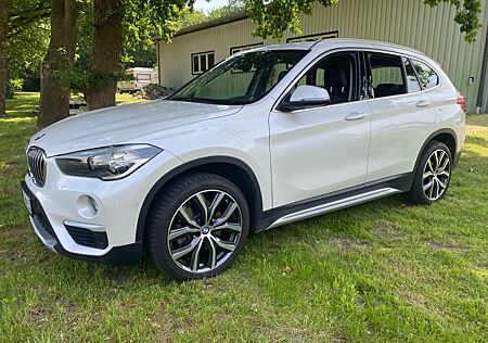 BMW X1 xDrive20i A xLine xLine