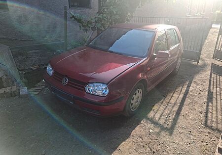 VW Golf Volkswagen 1.6 Basis