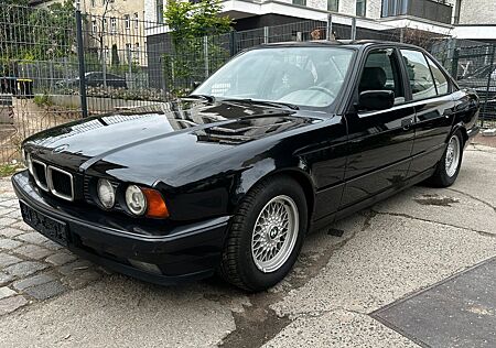BMW 530i E34 V8 Scheunenfund*