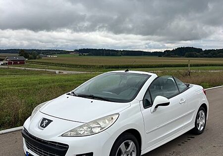 Peugeot 207 CC | Cabrio | Top gepflegt I Scheckheft