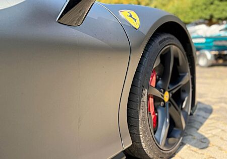 Ferrari SF90 Spider/ Carbon/ ADAS/ Lift/ Garantie