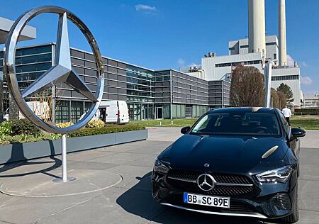 Mercedes-Benz CLA 250 Shooting Brake KAMERA+ANHÄNGER