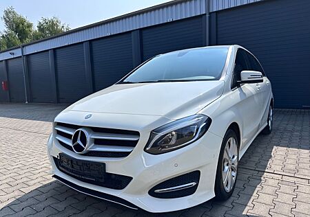 Mercedes-Benz B 180 CDI d / Urban / LED-Scheinwerfer / Navi /