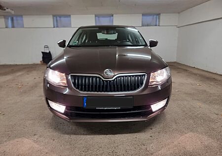 Skoda Octavia 1.8 TSI DSG Ambition