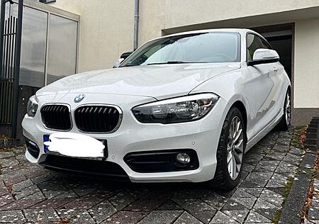 BMW 118i M Paket//Pdc V+H//Verkehrszeichenerkennung