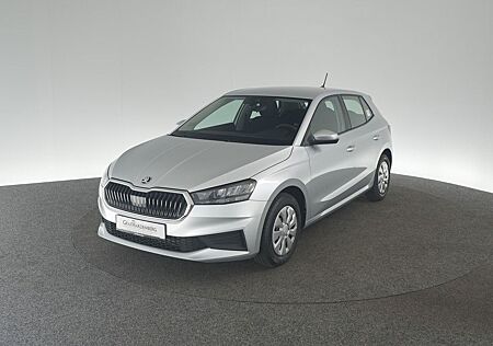Skoda Fabia 1.0 TSI Active Klima Sitzheizung vorn