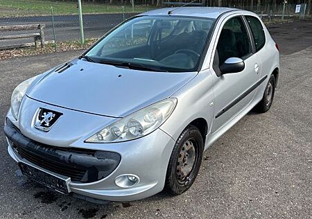 Peugeot 206 + 1.4 | TÜV 05/27 |