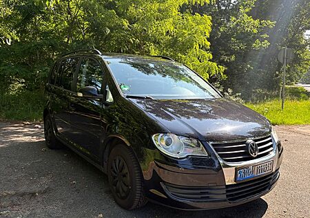 VW Touran Volkswagen 1.4 TSI United AHK 7-Sitzer