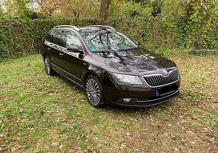 Skoda Superb 2.0 TSI DSG L&K Combi L&K