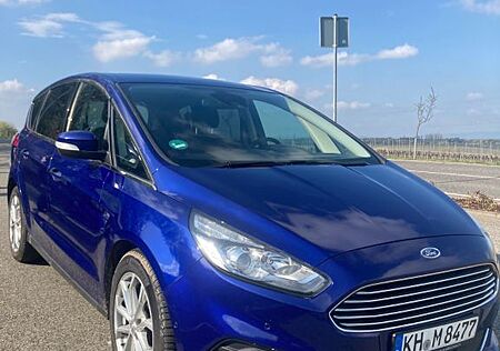 Ford S-Max 2,0 TDCi 110kW Titanium Titanium