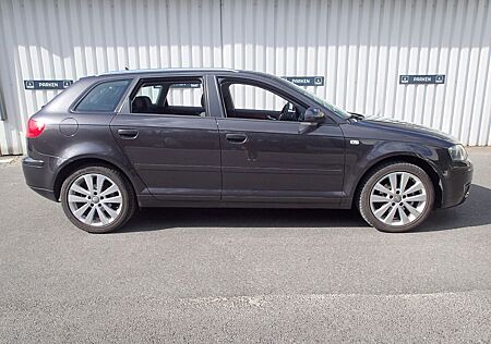 Audi A3 Sportback TDI Navi Standheizung Klima