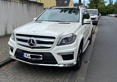 Mercedes-Benz GL 500 4MATIC -