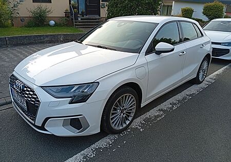Audi A3 Sportback 40 TFSI e advanced Plug-in Hybrid
