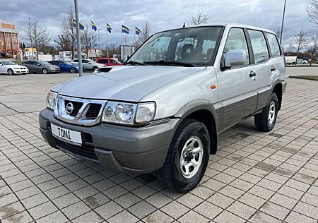 Nissan Terrano Elegance 3.0 Di