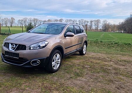 Nissan Qashqai +2 Tekna 4X4