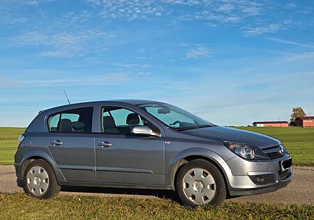 Opel Astra 1.4 Twinport -