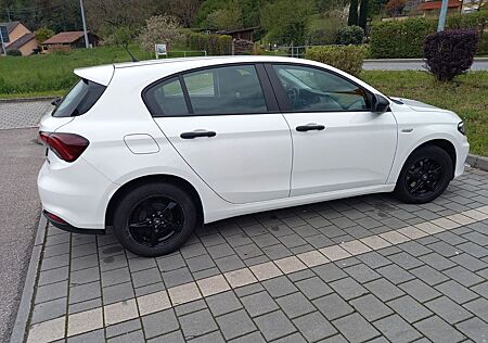 Fiat Tipo 1.4 | 1. Hand | Top Zustand