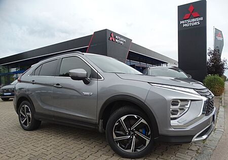 Mitsubishi Eclipse Cross *PHEV*4WD*LED*NAV*SHZ*LHZ*Garantie