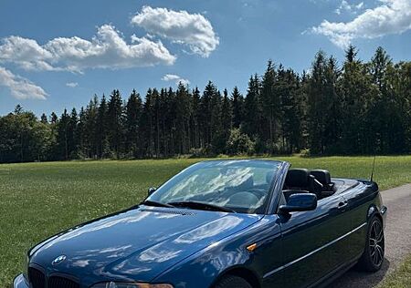 BMW 318ci Cabrio Vollausstattung Mysticblau