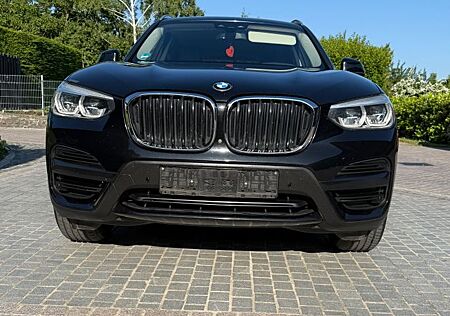 BMW X3 xDrive 20d AHZ HUD PA+ LED Leder