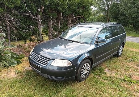 VW Passat Variant Volkswagen 2.0TDI noch TÜV, Reparaturbedarf