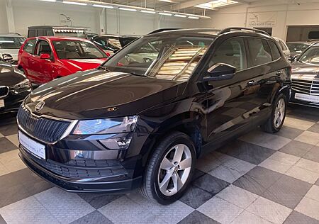 Skoda Karoq 1,6 TDI Aut.Ambition,AHK,Navi,Tüv 08-2027