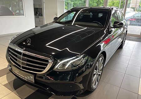 Mercedes-Benz E 220 d T-Modell LED High Performance