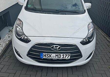 Hyundai ix20 1.6 Space Plus-Paket Automatik Space Pl...