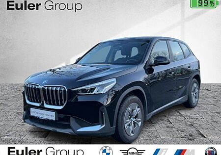 BMW iX1 xDrive 30 Kamera DAB LED SHZ adapt. M-Fahrwe