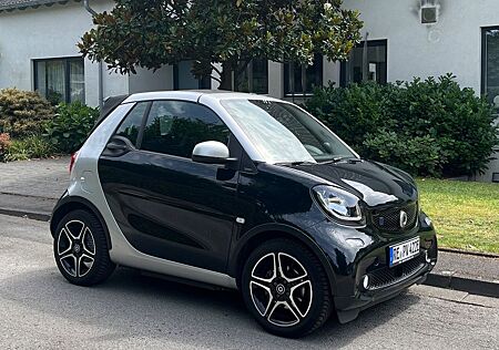 Smart ForTwo cabrio 60kW EQ Passion urban-style
