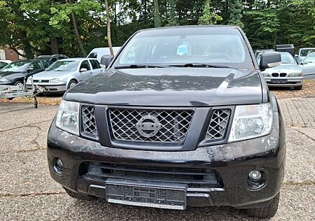 Nissan Pathfinder 2.5 dCi XE