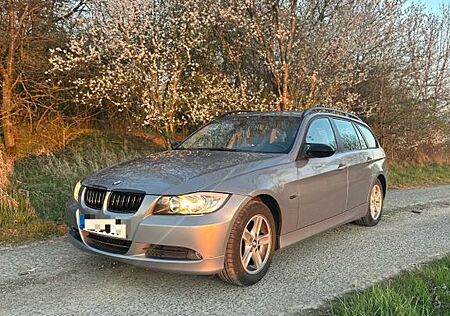 BMW 320i touring -