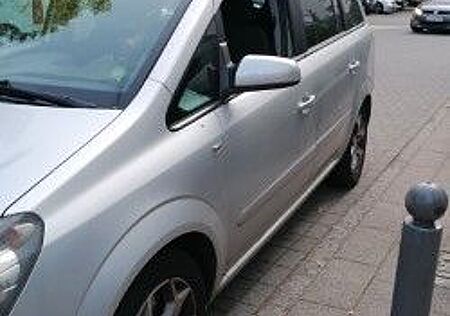 Opel Zafira 1.9 CDTI INNOVATION 110kW INNOVATION