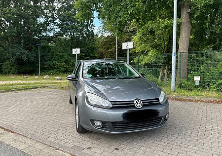 VW Golf Volkswagen 1.4 TSI 90 kW MATCH