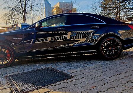 Mercedes-Benz CLS 500 - AMG line