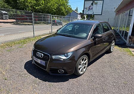 Audi A1 1.2 BoseSound 5 türen Service/Tüv/Steuerkette