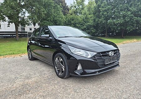 Hyundai i20 1.2 62kW Advantage+ Cam/SHZ/NAV/PDC