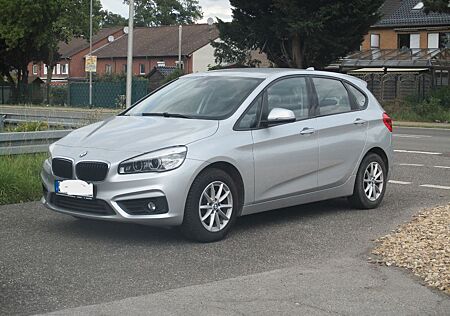 BMW 218i Active Tourer Advantage Aut.*Klima*Navi*Pdc