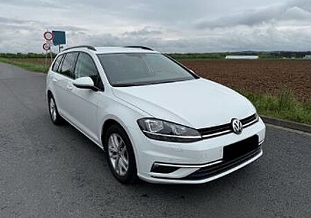 VW Golf Volkswagen 1.6 TDI Comfortline Variant Comfortline