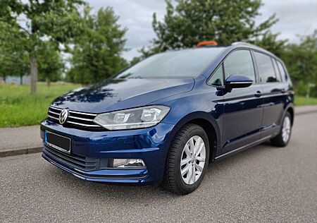 VW Touran Volkswagen 1.2 TSI Comfortline BMT Comfortline