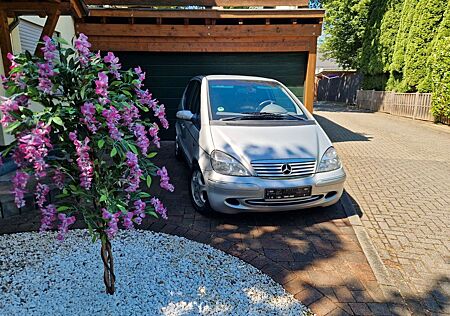 Mercedes-Benz A 170 CDI AVANTGARDE *Unfallfrei*Leder*